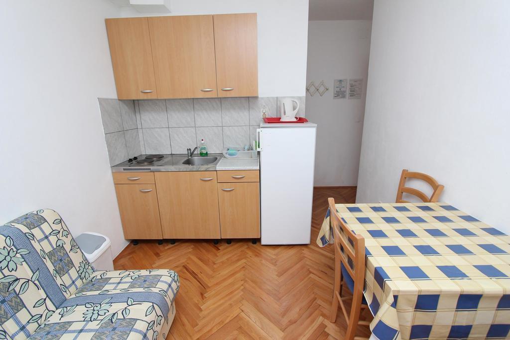 Apartments Lora Ровинь Экстерьер фото