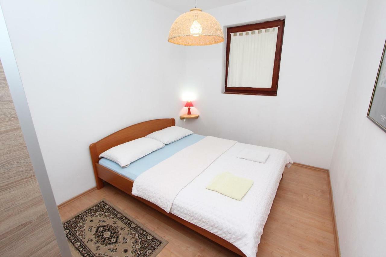 Apartments Lora Ровинь Экстерьер фото