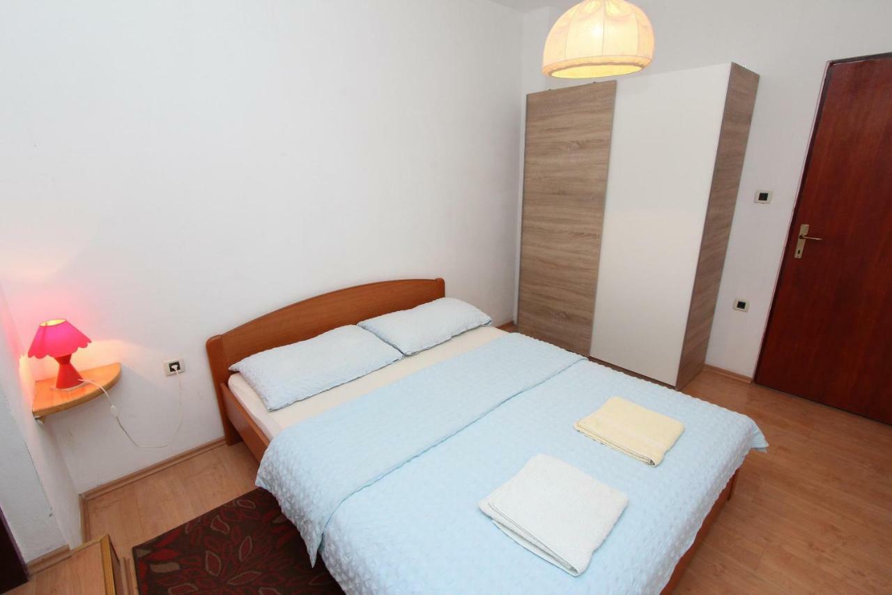 Apartments Lora Ровинь Экстерьер фото