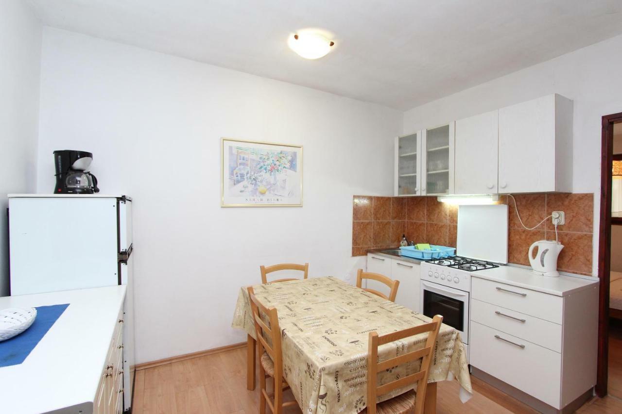 Apartments Lora Ровинь Экстерьер фото