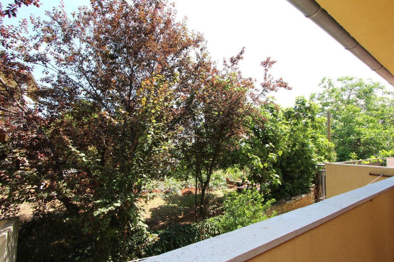 Apartments Lora Ровинь Экстерьер фото